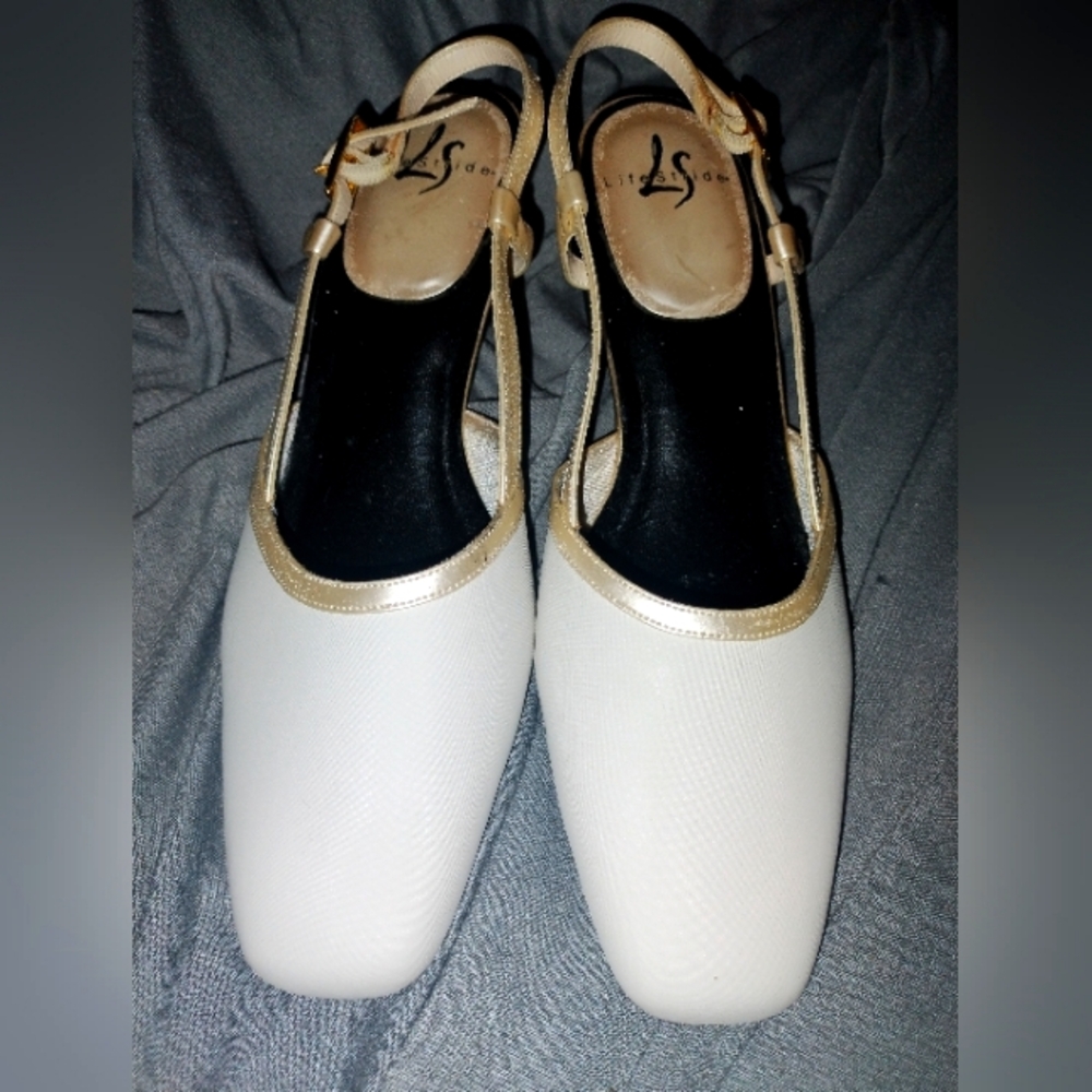 Women's size 8 cream and gold low heels